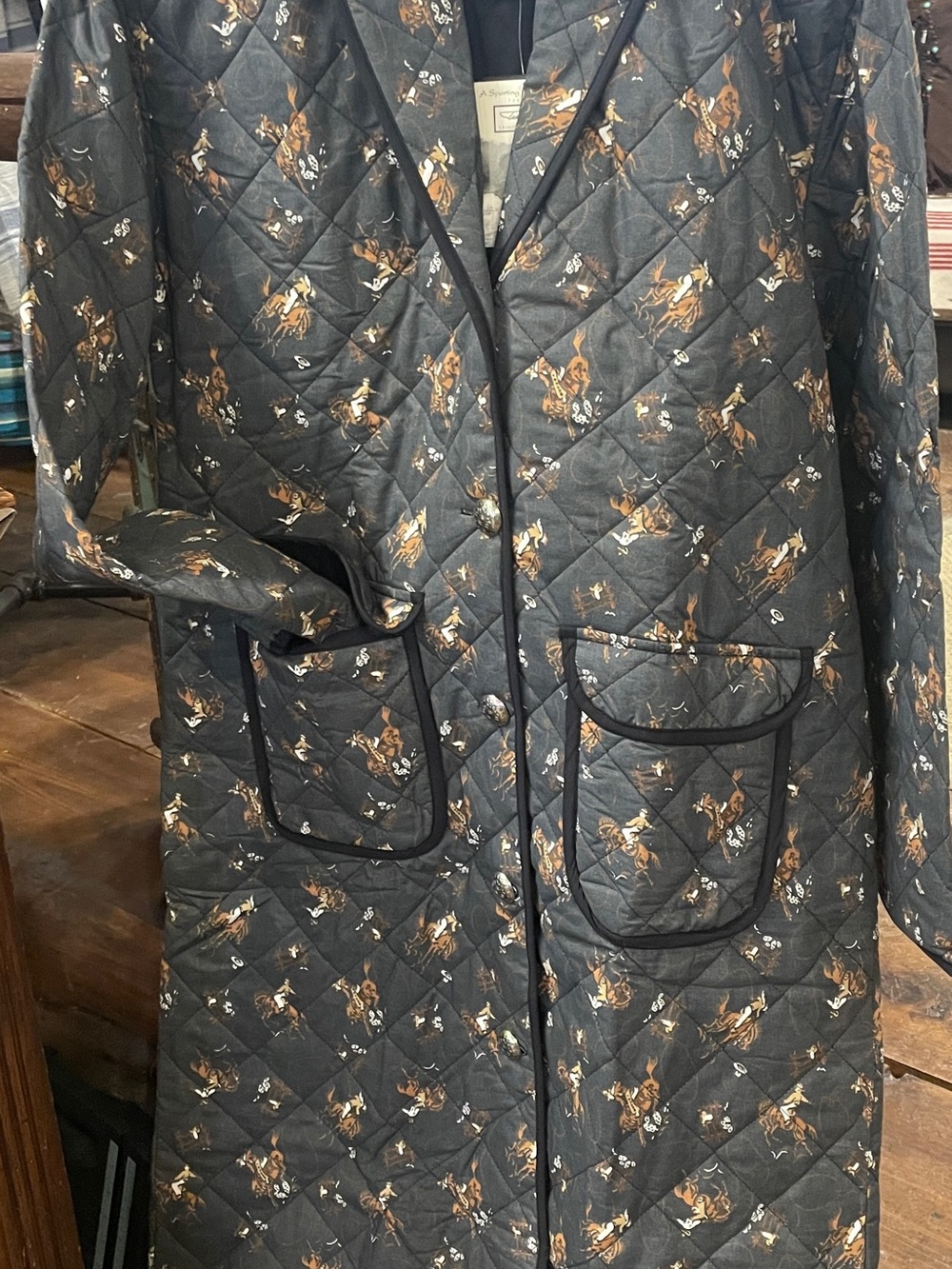 Quilted Long Coat with Equestrian Print - Black/Brown